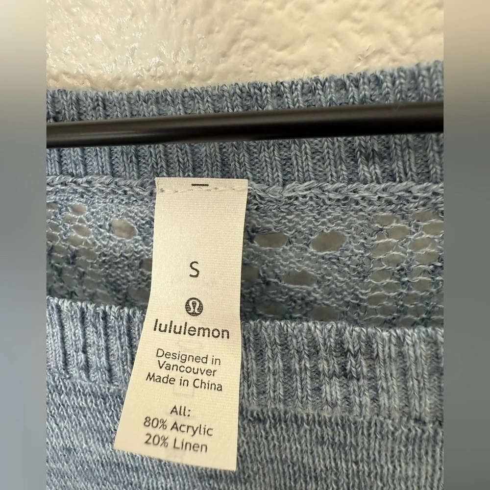 Lululemon-Well Being Crew Sweater *Linen-
Heathered Sailboat/Classic Navy Small - Picture 5 of 11